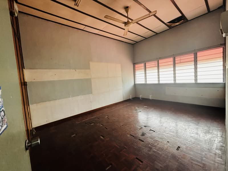 Rumah Berkembar untuk Dijual di Jalan Kebun Bunga (George Town) - Joyce Lee - Interior - PropertyGuru.com.my