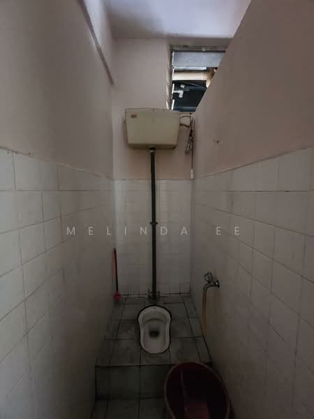 Rumah Flat untuk Dijual di Jasa - Melinda Ee - Bathroom - PropertyGuru.com.my
