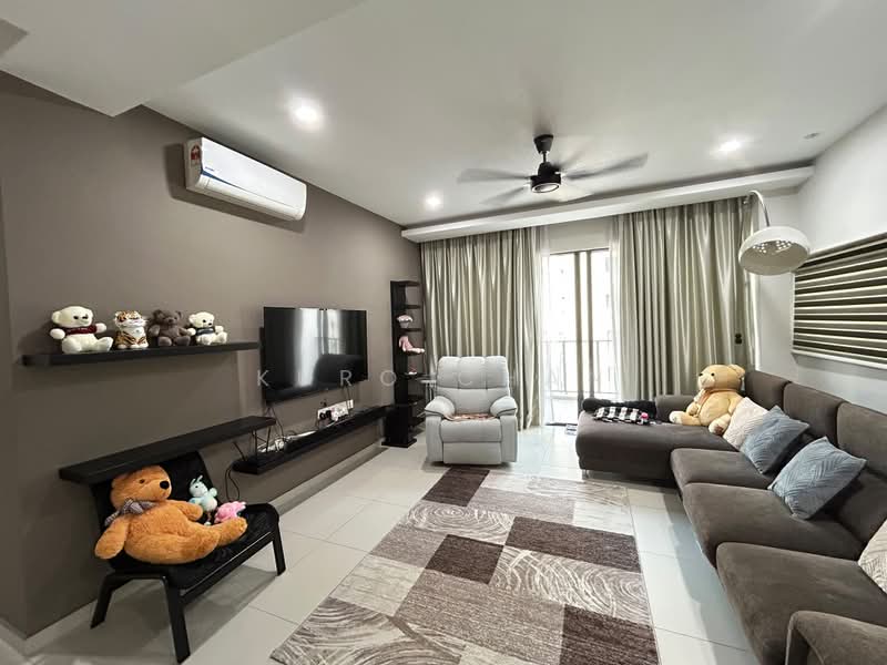 Kondominium untuk Dijual di The Andes Condo Villa @ Bukit Jalil - Kuro Chan - Living Room - PropertyGuru.com.my