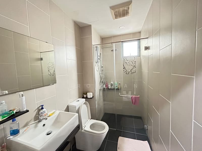 Kondominium untuk Dijual di The Andes Condo Villa @ Bukit Jalil - Kuro Chan - Bathroom - PropertyGuru.com.my