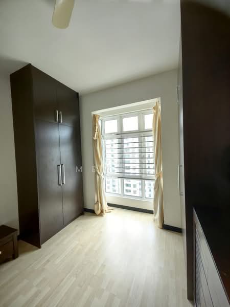 Kondominium untuk Dijual di Bayswater Resort Condominium - Meng . - Bedroom - PropertyGuru.com.my