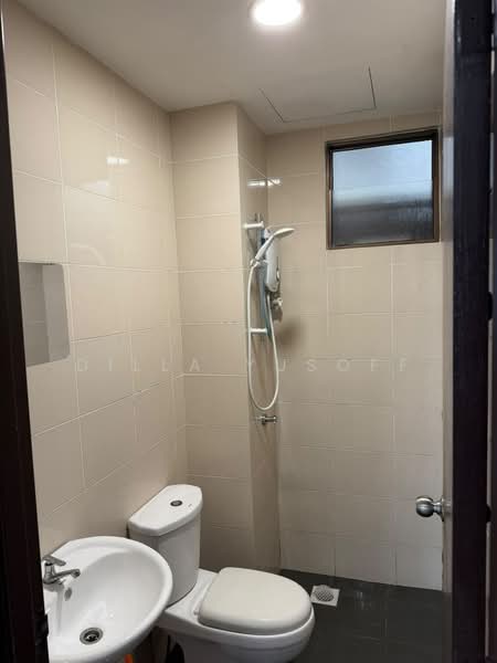 Condominium for Rent at Residensi Zamrud - DILLA YUSOFF - Bathroom - PropertyGuru.com.my