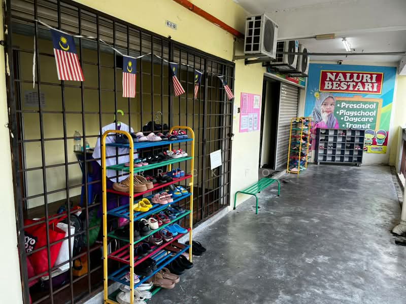 Shop for Sale in Taman Tasik Biru (Rawang) - Jerrick Foo - Exterior - PropertyGuru.com.my