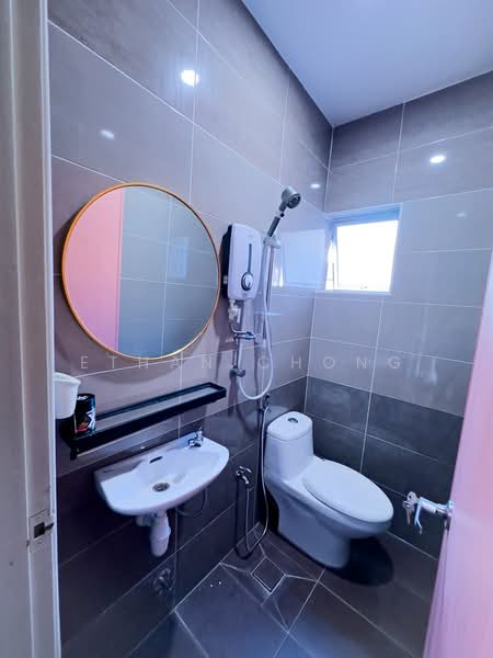Pangsapuri untuk Dijual di Impian Sentosa - Ethan Chong - Bathroom - PropertyGuru.com.my