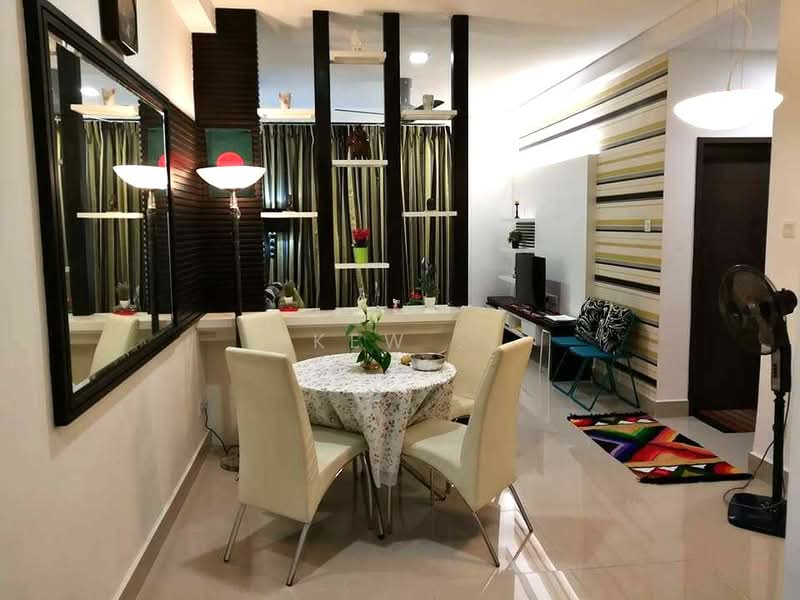 Kondominium untuk Dijual di Shaftsbury Residence - Kew . - Living Room - PropertyGuru.com.my