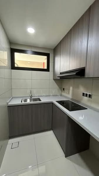 Service Residence for Sale at Duta Park Residences - Pei Yin Ngan - Kitchen - PropertyGuru.com.my