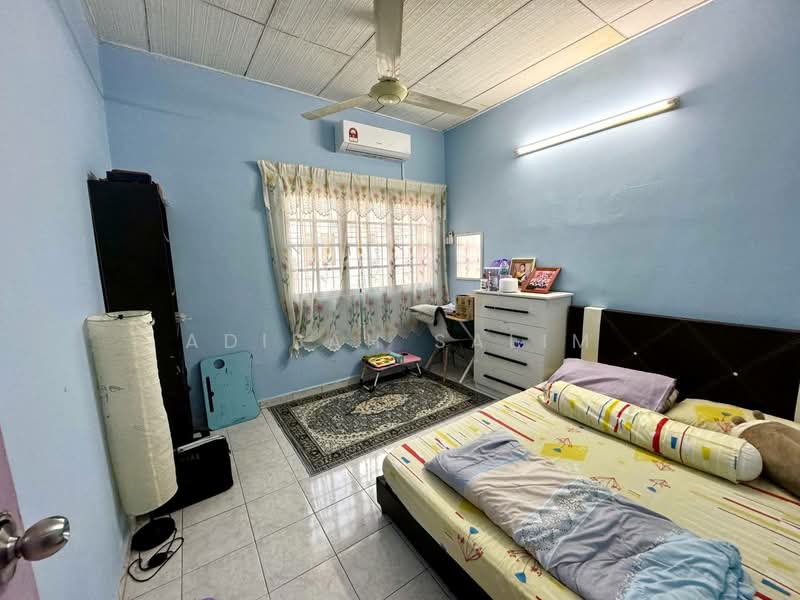 2-storey Terraced House for Sale in Puchong (Selangor) - Adibah Salim - Bedroom - PropertyGuru.com.my