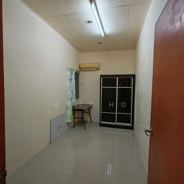 Pangsapuri untuk Dijual di Taman Serdang Raya Seksyen 3 Apartment - Matt Ho - PropertyGuru.com.my