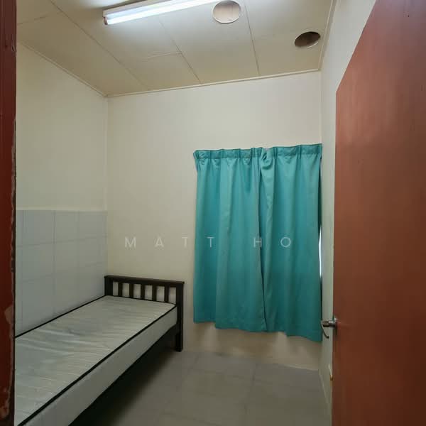 Pangsapuri untuk Dijual di Taman Serdang Raya Seksyen 3 Apartment - Matt Ho - PropertyGuru.com.my