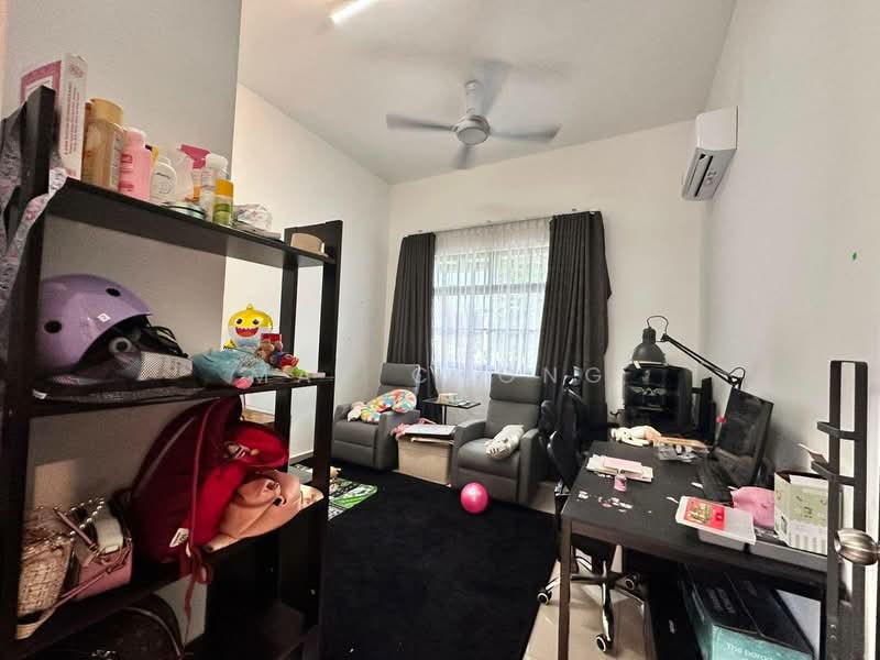 Rumah Teres 2 Tingkat untuk Disewa di Iskandar Puteri (Nusajaya) (Johor) - May Chong - Study - PropertyGuru.com.my