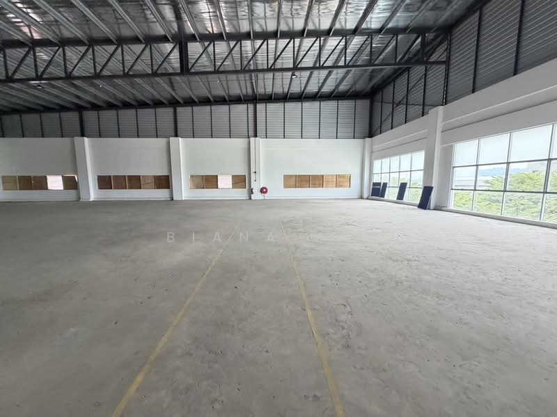 Factory for Rent in Bandar Baru Sungai Buloh (Sungai Buloh) - Biana Yap - Interior - PropertyGuru.com.my