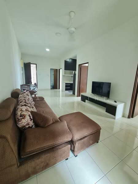 Servis Apartment untuk Disewa di Ascotte Boulevard - Jacqueline San - Living Room - PropertyGuru.com.my