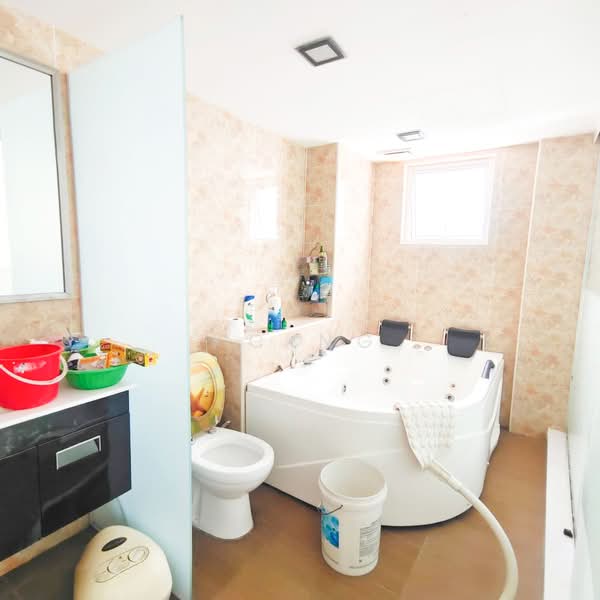 Condominium for Sale at Venice Hill - KC Ng - Bathroom - PropertyGuru.com.my