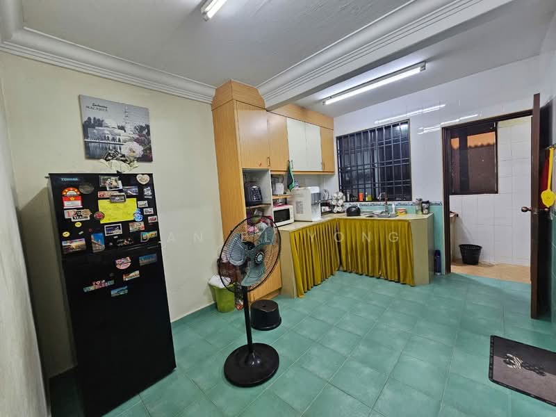 Rumah Teres 2 Tingkat untuk Dijual di Johor Bahru (Johor) - Daniel Yong - Kitchen - PropertyGuru.com.my