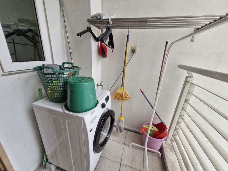Condominium for Rent at Gaya Bangsar - Yen . - Balcony - PropertyGuru.com.my