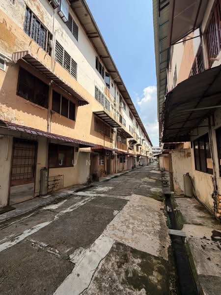 Flat for Sale at Flat Taman Ungku Tun Aminah - June Tan - PropertyGuru.com.my