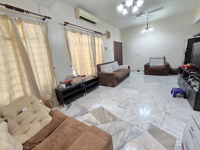 2-storey Terraced House for Sale in Putra Heights (Subang Jaya) - Josh Chong - Living Room - PropertyGuru.com.my