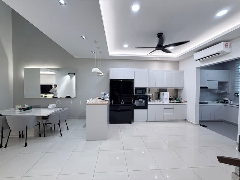 2.5-storey Terraced House for Sale in Taman Ozana Impian (Bukit Katil) - Chin Hau Lim - Kitchen - PropertyGuru.com.my