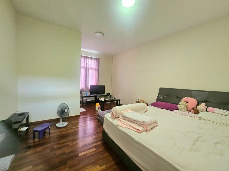2-storey Terraced House for Sale in Bandar Mahkota Cheras (Cheras) - Hei Kar Jun - Bedroom - PropertyGuru.com.my