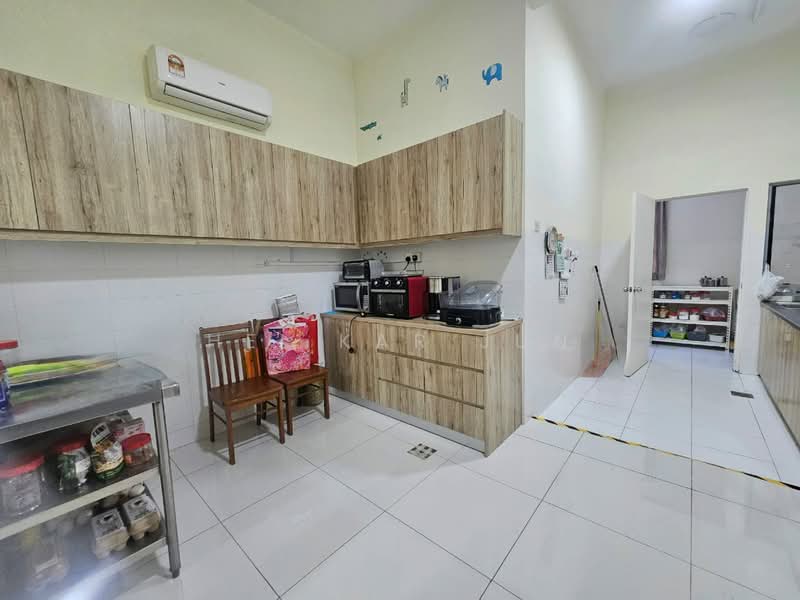 2-storey Terraced House for Sale in Bandar Mahkota Cheras (Cheras) - Hei Kar Jun - Kitchen - PropertyGuru.com.my