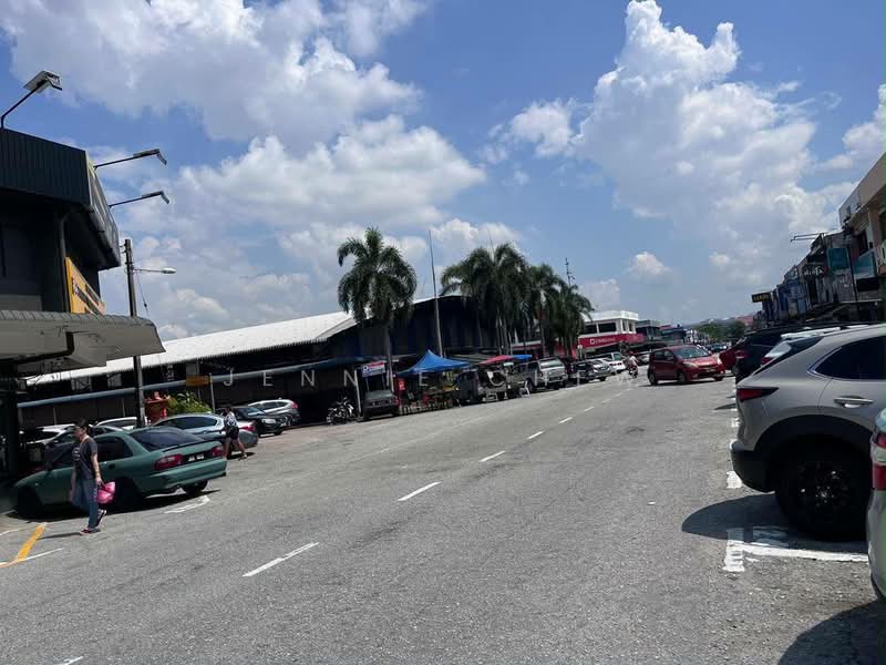 Shop for Rent in Taman Johor Jaya (Johor Bahru) - Jennie Chew - Exterior - PropertyGuru.com.my