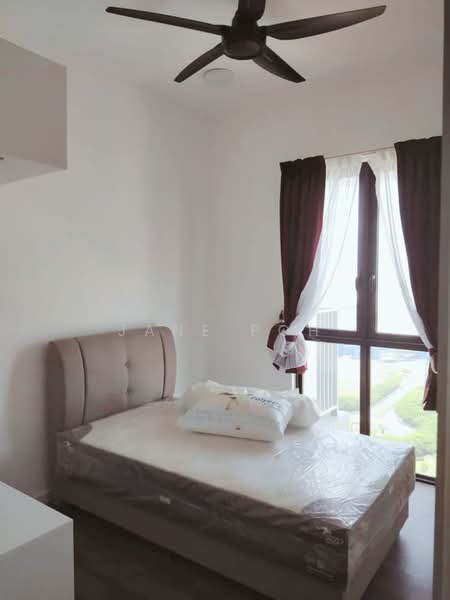 Condominium for Rent at Vertu Resort - Jane Poh - Bedroom - PropertyGuru.com.my