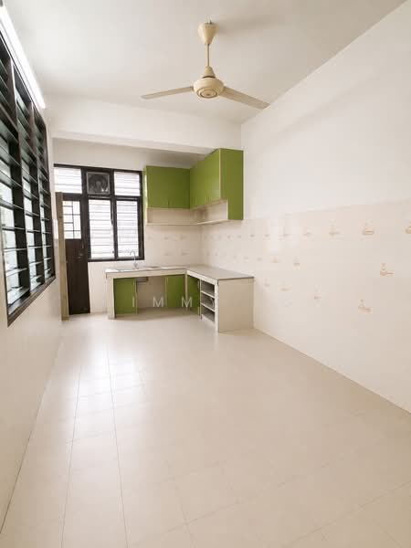 2-storey Terraced House for Rent in Taman Delima (Cheras) - Jimmy Ng - Kitchen - PropertyGuru.com.my