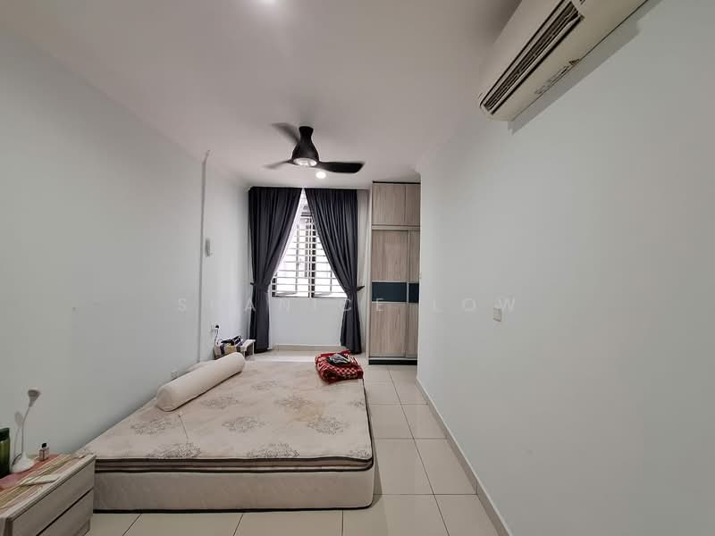 Rumah Teres 3 Tingkat untuk Disewa di BANDAR PUCHONG JAYA (Puchong) - Shanice Low - Bedroom - PropertyGuru.com.my