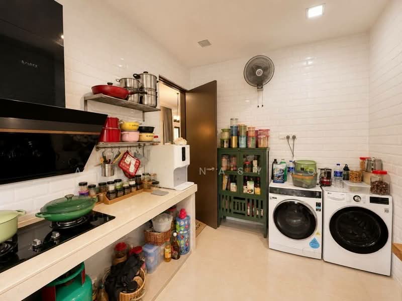 Rumah Teres 2 Tingkat untuk Dijual di Shah Alam (Selangor) - Amirul Nasyriq - Kitchen - PropertyGuru.com.my
