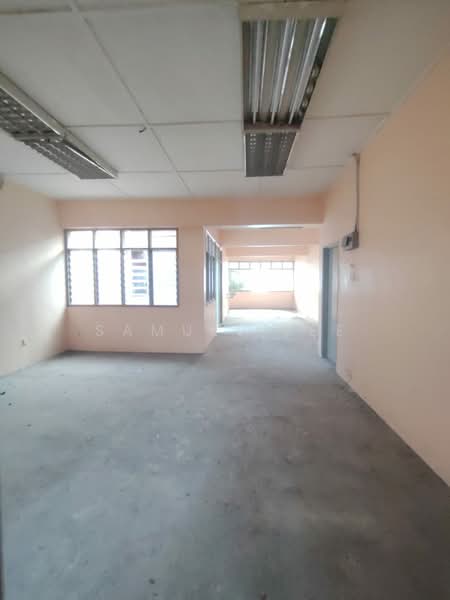 Kedai / Pejabat untuk Disewa di Taman Senai Utama (Kulai) - Samuel Lee - 1st Floor - PropertyGuru.com.my