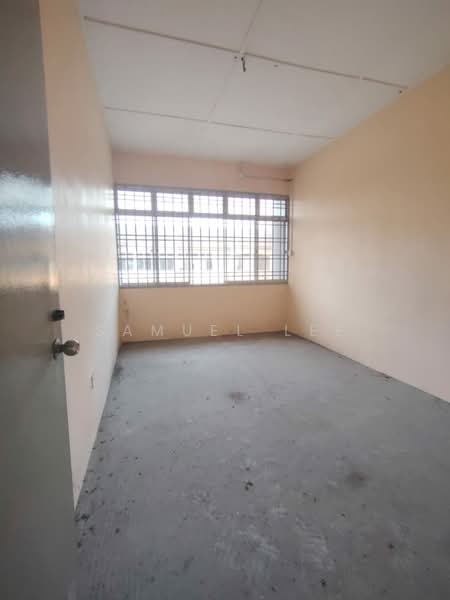 Kedai / Pejabat untuk Disewa di Taman Senai Utama (Kulai) - Samuel Lee - 1st Floor - PropertyGuru.com.my
