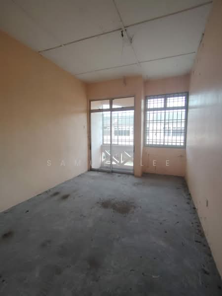 Kedai / Pejabat untuk Disewa di Taman Senai Utama (Kulai) - Samuel Lee - 1st Floor - PropertyGuru.com.my