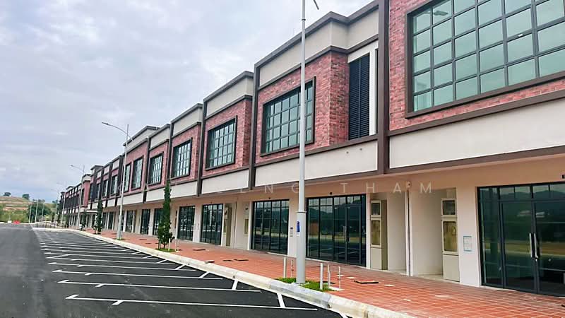 Shop for Rent in Seremban (Negeri Sembilan) - Carine Tham - Exterior - PropertyGuru.com.my