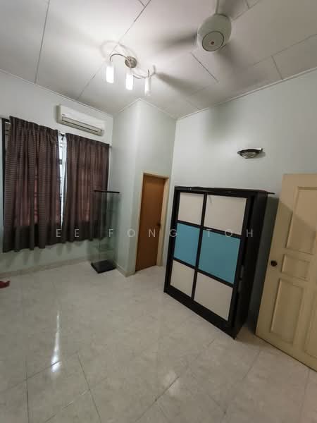 2-storey Terraced House for Sale in Taman Desa Cemerlang (Ulu Tiram) - Ee Fong Toh - Interior - PropertyGuru.com.my