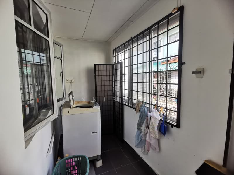 Rumah Teres 2-Tingkat untuk Dijual di Bandar Putra Height (Subang Jaya) - Dennis Ting - PropertyGuru.com.my