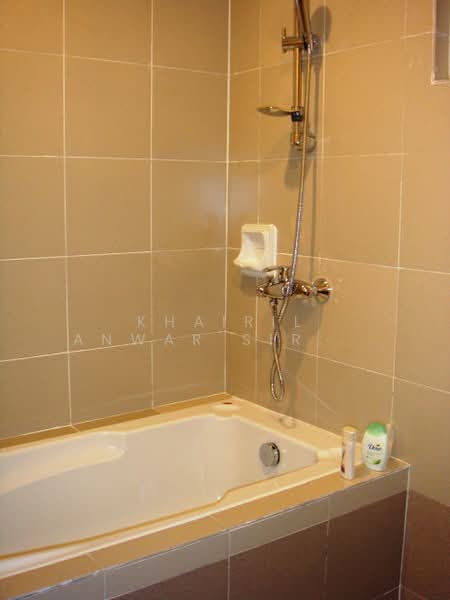 Service Residence for Rent at Waldorf Tower - Khairil Anwar Sirajudin - Bathroom - PropertyGuru.com.my