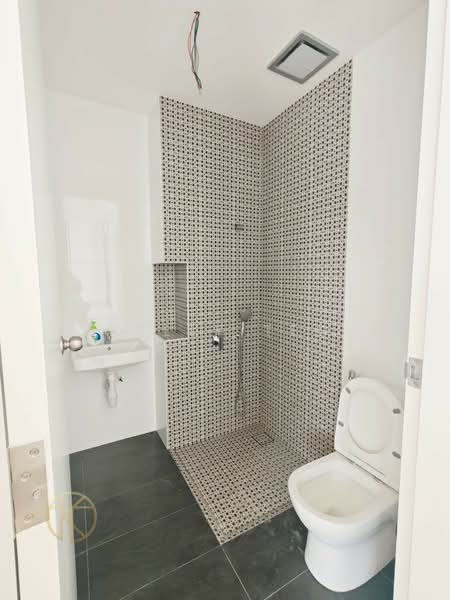 2-storey Terraced House for Sale in Setia Alam (Selangor) - Kelly Teo - Bathroom - PropertyGuru.com.my