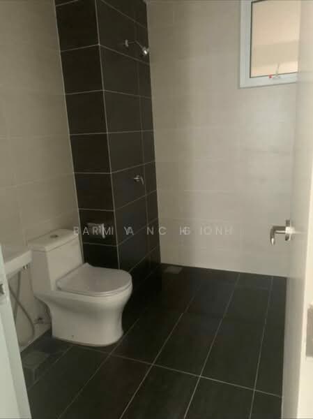 Service Residence for Sale at Pinnacle Sri Petaling - Amy Chin - Bathroom - PropertyGuru.com.my