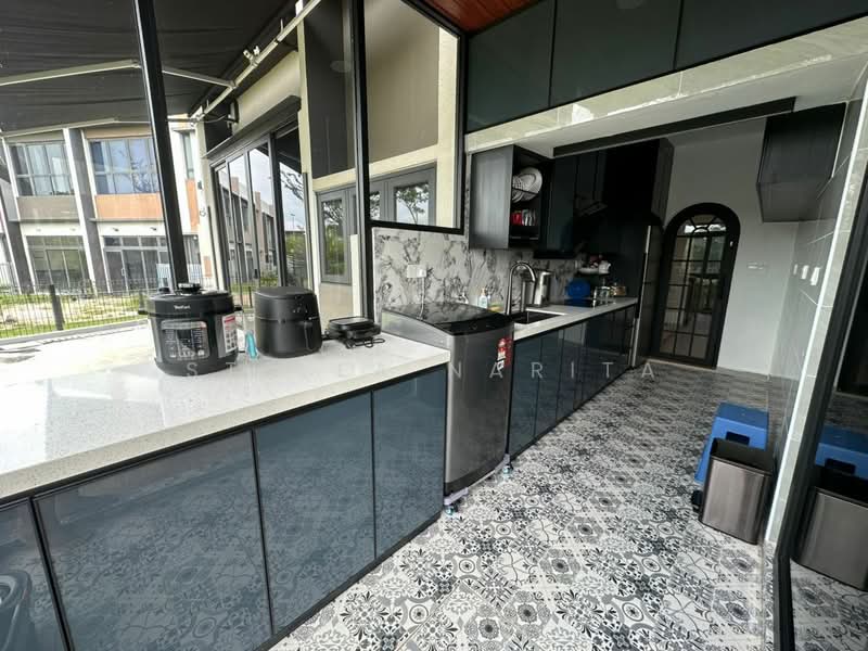 Cluster House for Rent in Iskandar Puteri (Nusajaya) (Johor) - Stella Narita - Kitchen - PropertyGuru.com.my