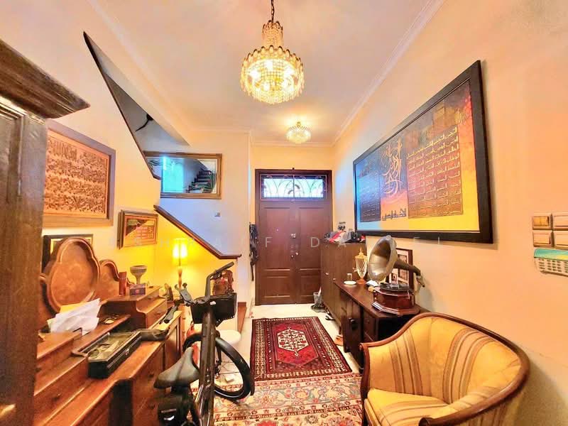 Rumah Banglo untuk Dijual di Seksyen 27 (Shah Alam) - Ashraff Daniel - Entrance - PropertyGuru.com.my
