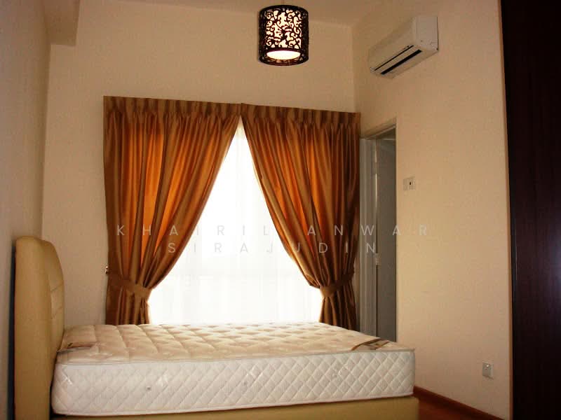 Service Residence for Sale at Waldorf Tower - Khairil Anwar Sirajudin - Bedroom - PropertyGuru.com.my