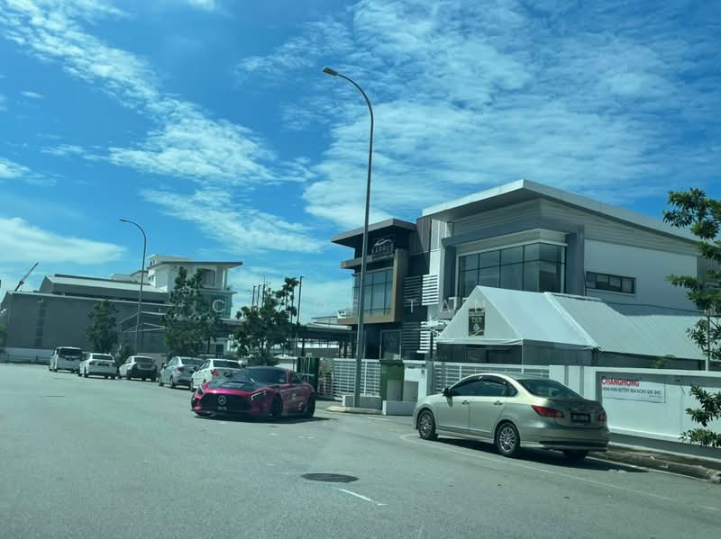 Semi-D Factory for Rent in Bandar Bukit Raja (Klang) - Chloe Tan - Exterior - PropertyGuru.com.my