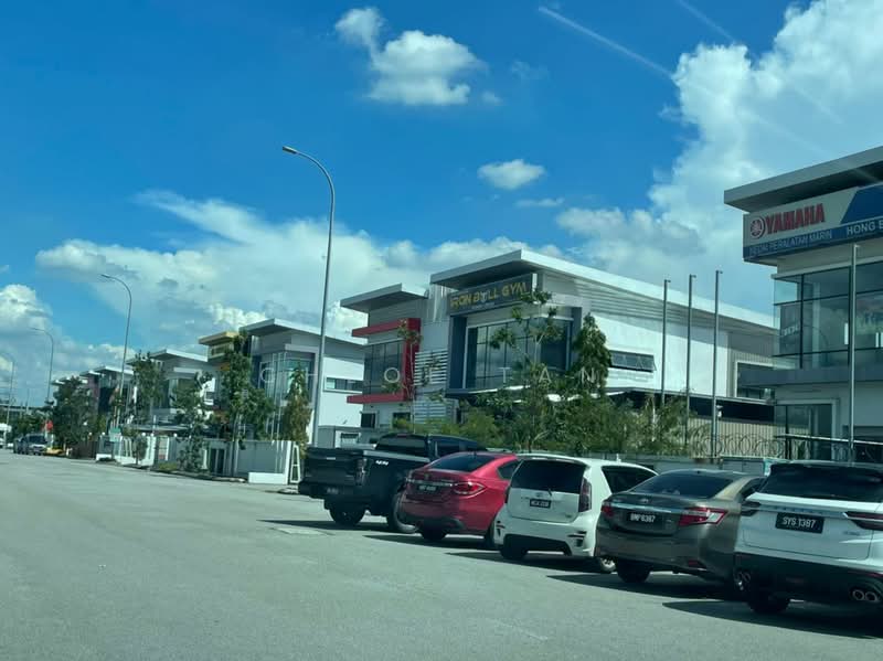 Semi-D Factory for Rent in Bandar Bukit Raja (Klang) - Chloe Tan - Exterior - PropertyGuru.com.my