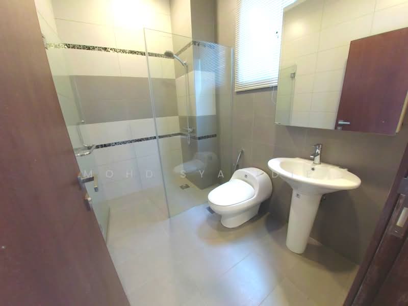 Rumah Berkembar untuk Disewa di Ampang Jaya (Ampang) - Mohd Syahidie - Bathroom - PropertyGuru.com.my