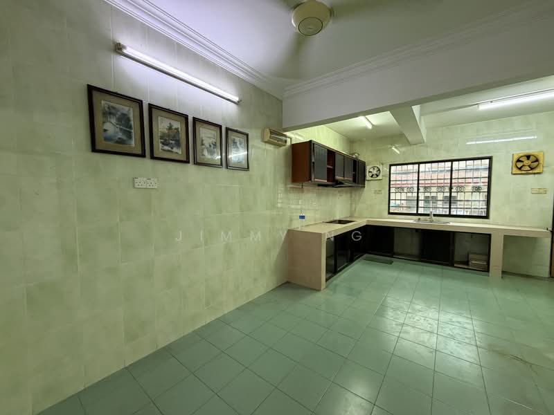 2-storey Terraced House for Sale in Bandar Mahkota Cheras (Cheras) - Jimmy Ng - Kitchen - PropertyGuru.com.my