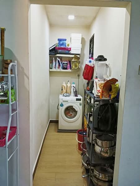 2-storey Terraced House for Sale in Taman Scientex Senai (Senai) - Sausa Lee - Interior - PropertyGuru.com.my
