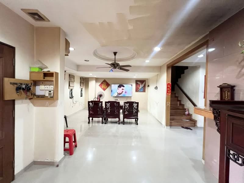 Rumah Teres 2 Tingkat untuk Dijual di Bandar Bukit Raja (Klang) - Amirul Nasyriq - Living Room - PropertyGuru.com.my