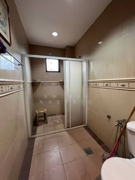 Rumah Teres 2 Tingkat untuk Dijual di Bandar Bukit Raja (Klang) - Amirul Nasyriq - Bathroom - PropertyGuru.com.my