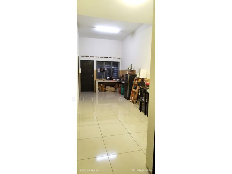 Rumah Teres 1 Tingkat untuk Dijual di Banting (Selangor) - Siti Asni - Kitchen - PropertyGuru.com.my