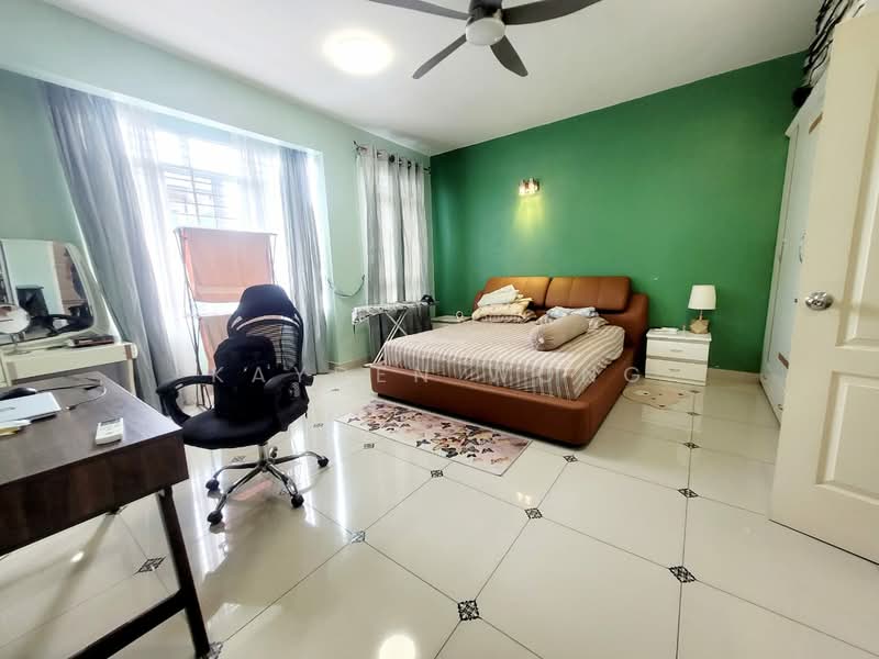 Rumah Teres untuk Dijual di TAMAN PUCHONG UTAMA (Puchong) - Kayden Wong - Bedroom - PropertyGuru.com.my